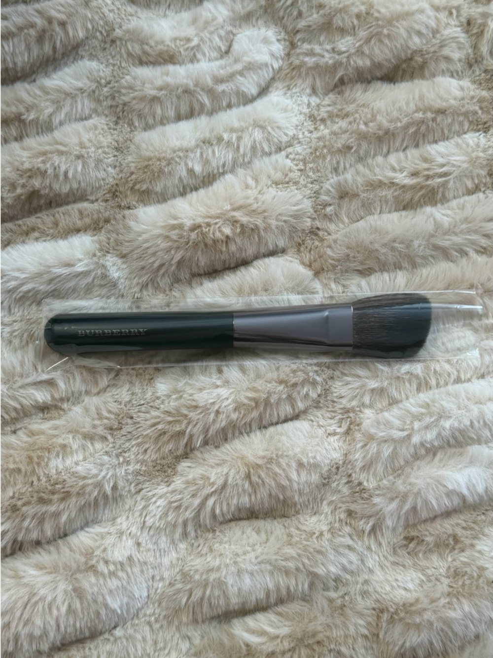 Burberry Blush Brush No. 2